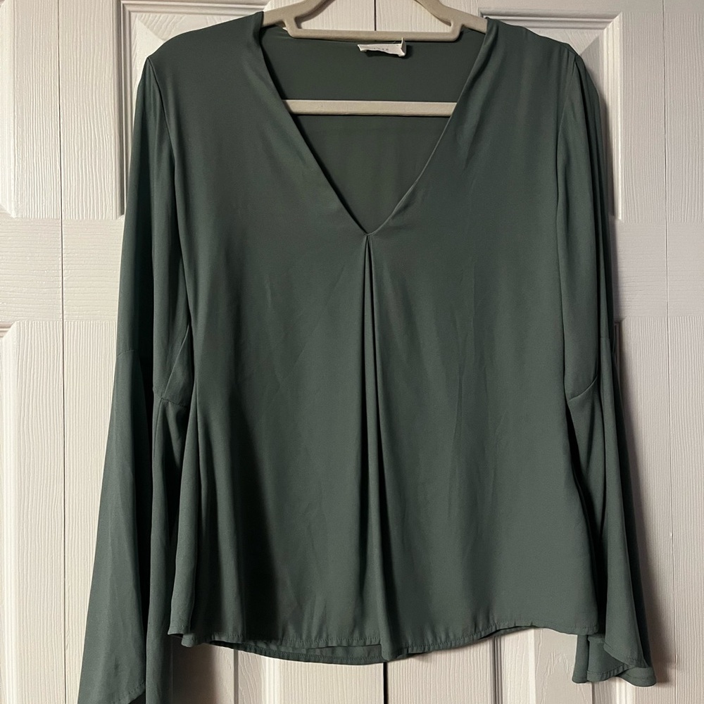Green/sage V-Neck bell sleeve top